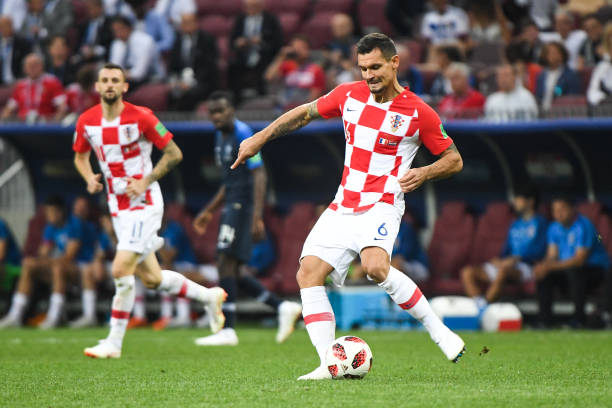 级战中的两 级战中的两