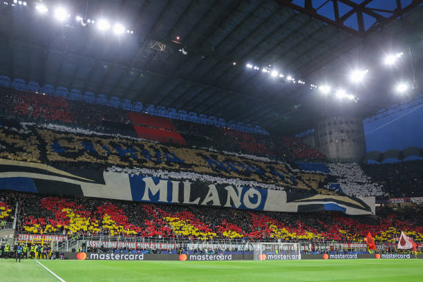 己的传球精 己的传球精