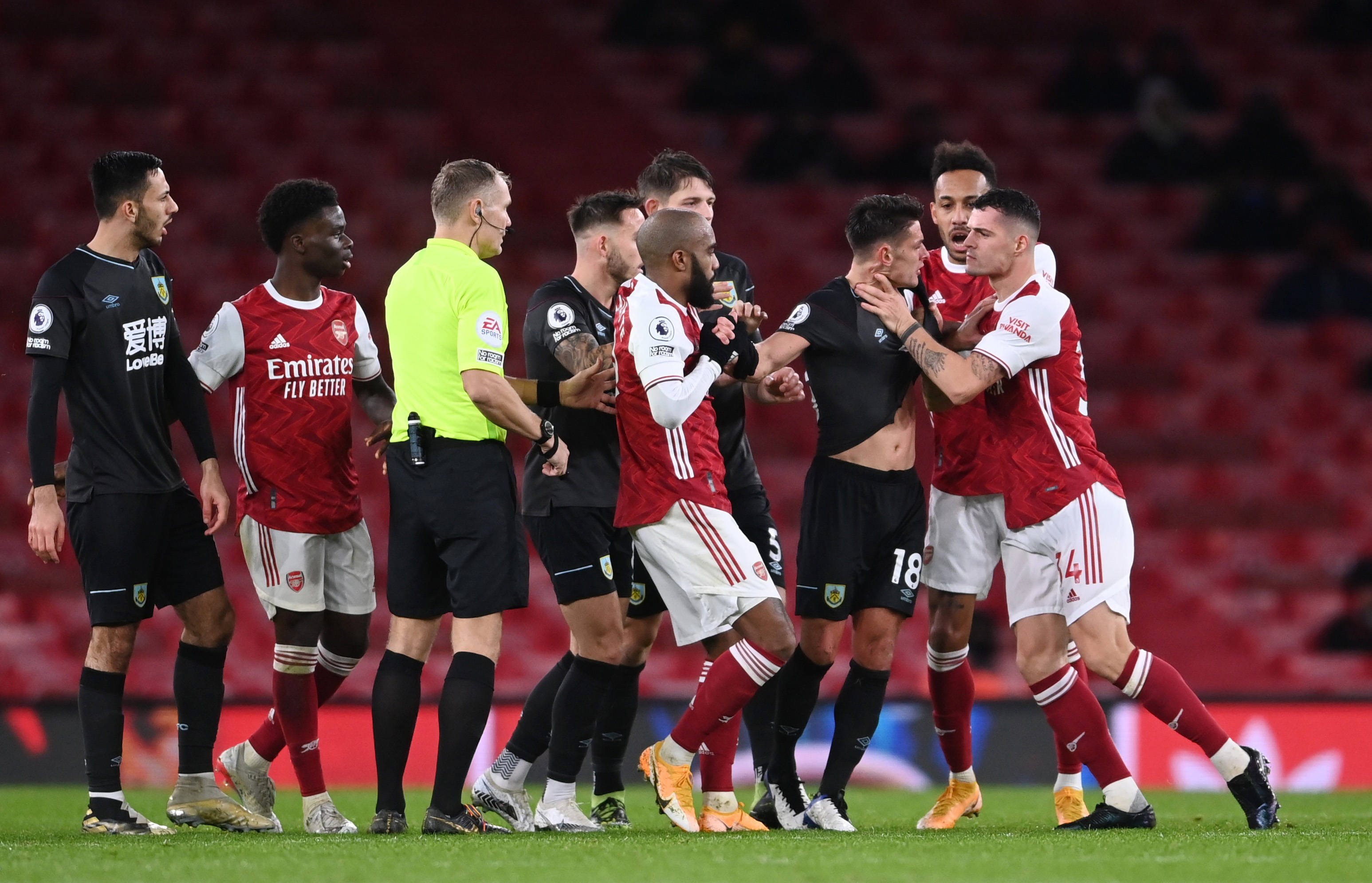 对比其他被 对比其他被